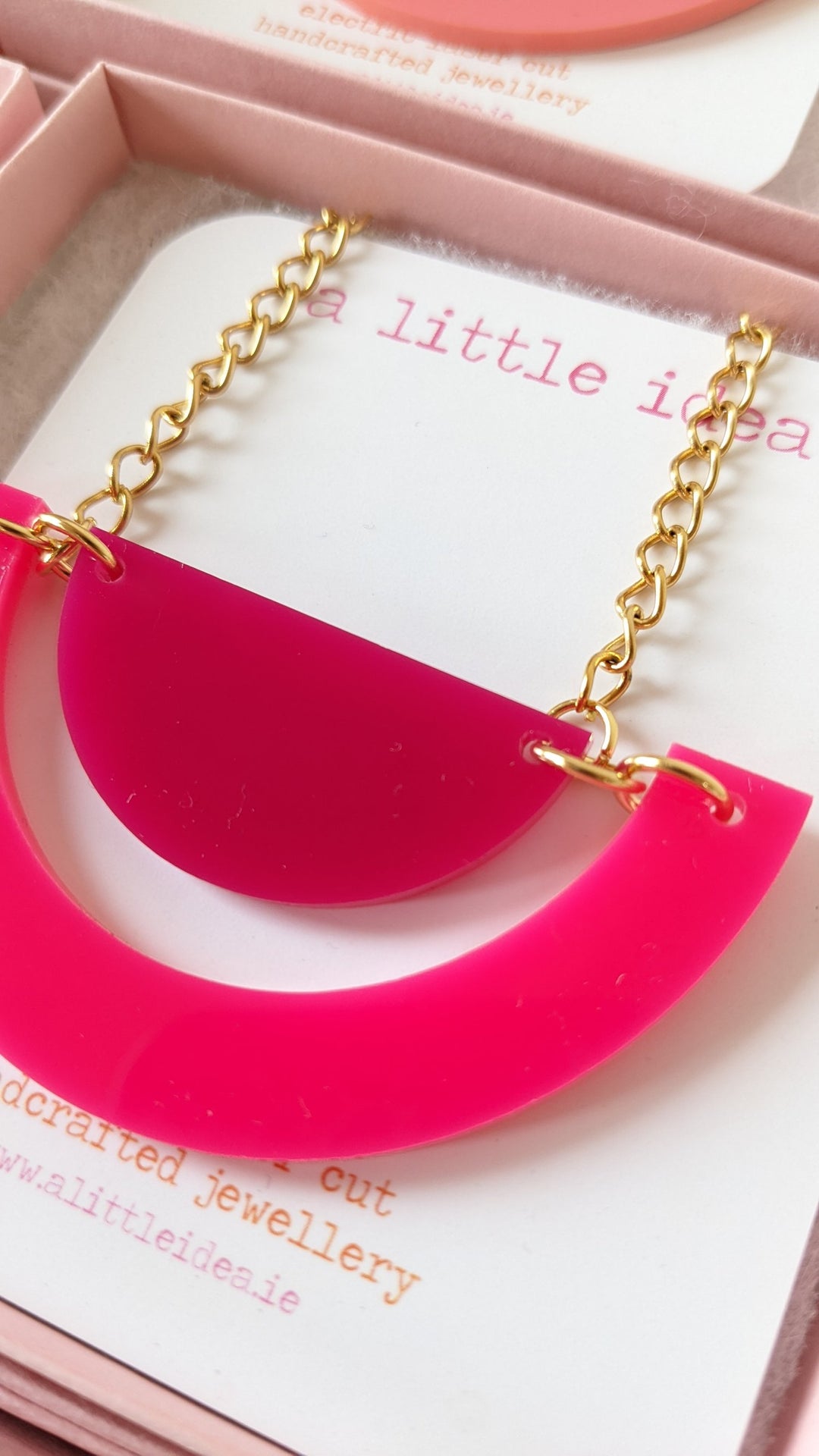 Retro Semi Circle Statement Necklace